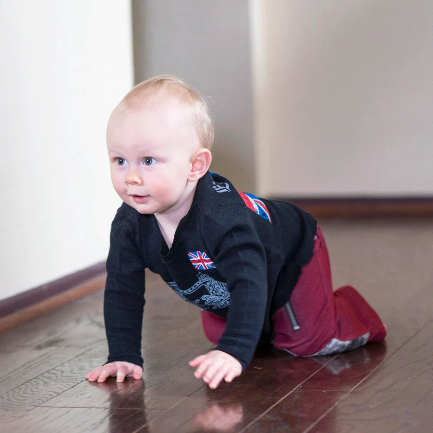 Playful and protective clothing in fun styles for active infants and toddlers.&nbsp;&nbsp; Custom made blankets, prioritizing quality, detail and eco-friendly.  All created by hand with up-cycled fabrics, yarns, mixed media, and love.